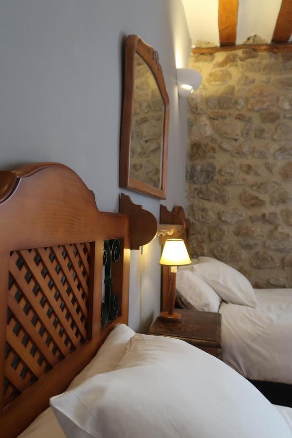 Hotel Casa Barria à Pradoluengo Extérieur photo
